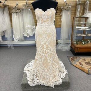 Kenneth Winston style number 1851 wedding dress